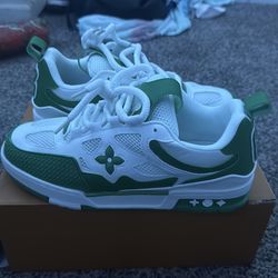 Never been warned  Lv sneakers