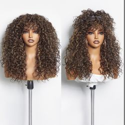 Curly 20in wig