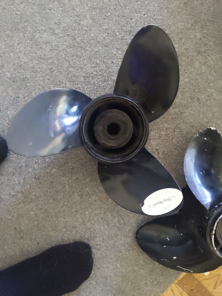 Evinrude 70 Propeller