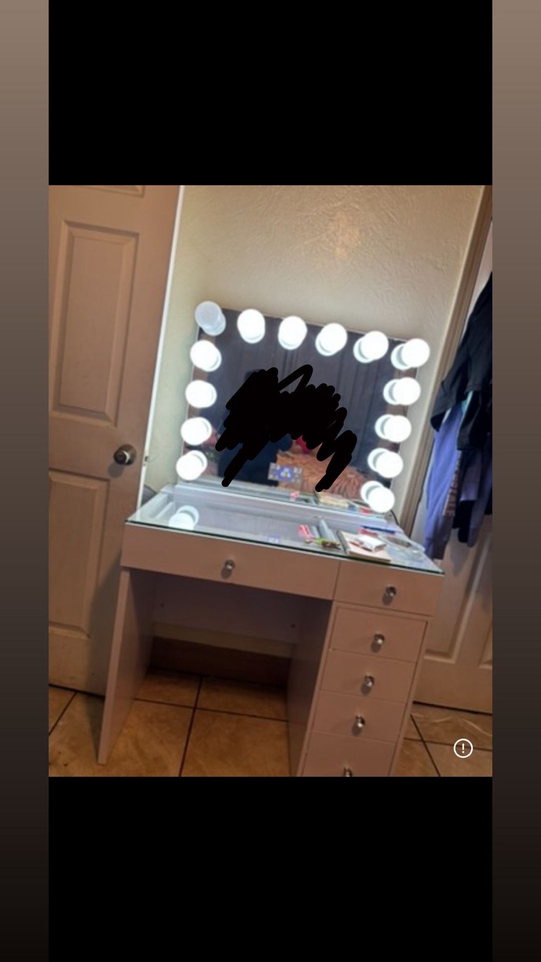 Makeup Vanity