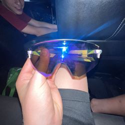 Blue And White Oakley Polarized Glasses 