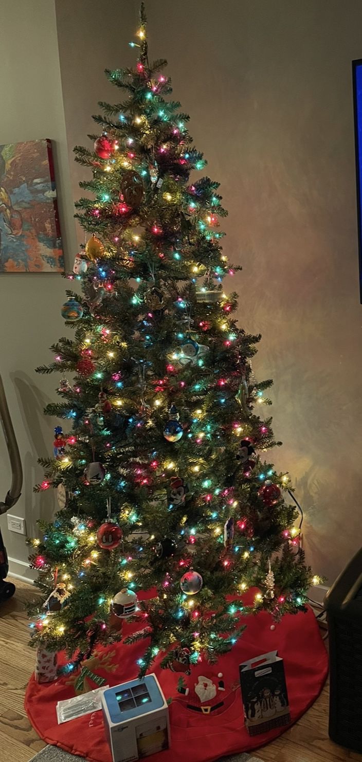 Artificial Christmas tree Pre- lit 
