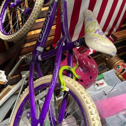 Girl Bike.