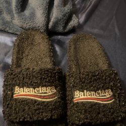 Balenciaga Slides Size 11