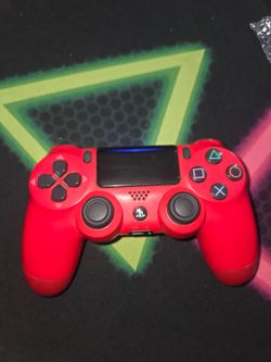 Sony PS4 DualShock 4 Controller Red