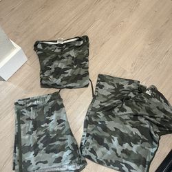 Womens Lucky Brand 3 piece T-shirt, Shorts and Pants Green Camo outfit Size XL 