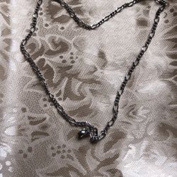 17 Inch Silver Necklace Very Nice