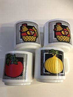 4 Vintage mugs