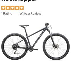 Specialized Rockhopper Mountain Bike 29. Medium 