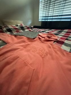 PEACH COLOR ESSENTIAL