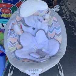 Fisher Price, Baby swinger