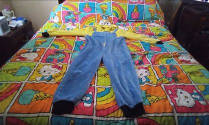 Kids Minions Onesie Size Large 10