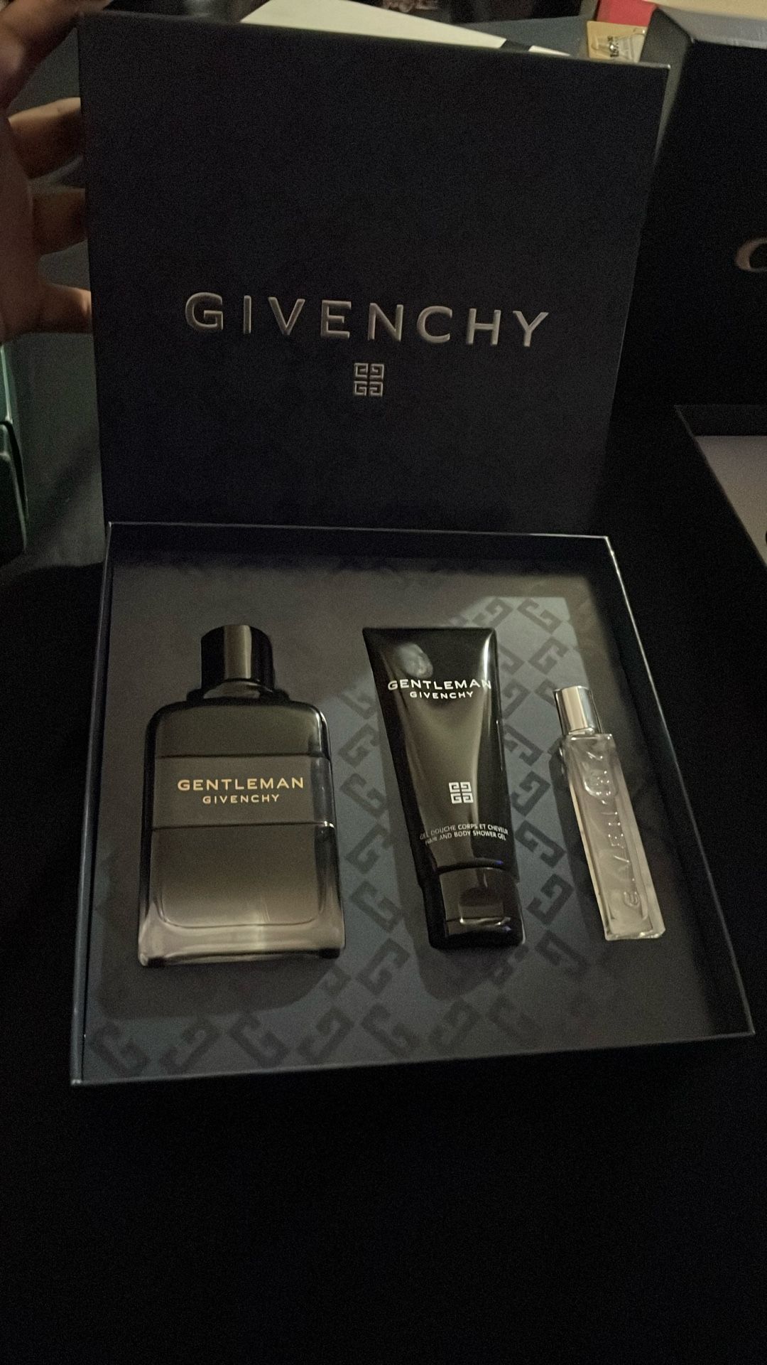 Gentlemen Givenchy
