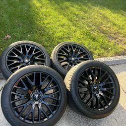 Performance Pack 1 Staggered Wheels and Michelin Tires Mustang GT