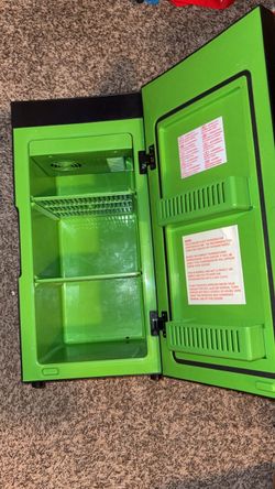 (broken) Xbox mini fridge