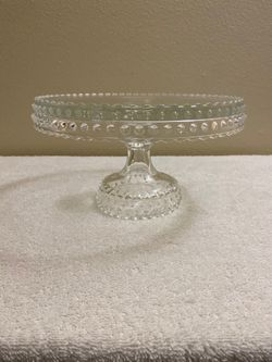 Vintage LE Smith Pedestal Cake Plate - 9 Inch