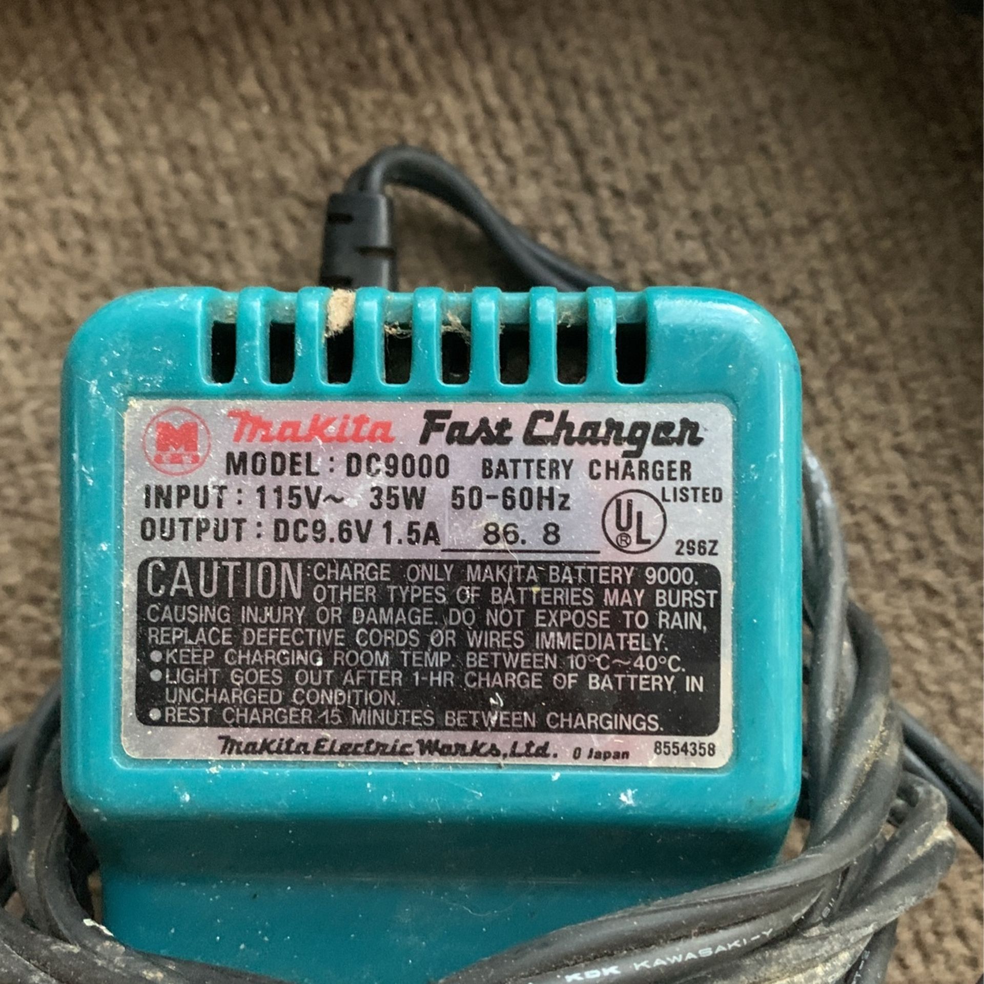 2 Makita Drills W/ Charger Power tools