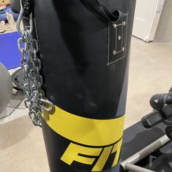 FITVEN 50lb Punching Bag-excellent Condition 