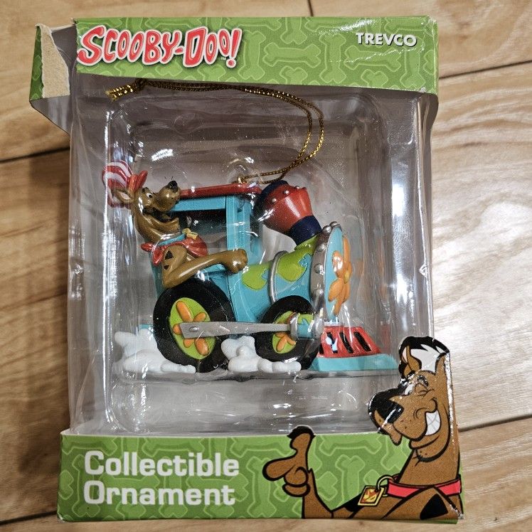 TREVCO Christmas Ornament SCOOBY-DOO on Train Conductor Holiday Christmas Decor 2.5 in
