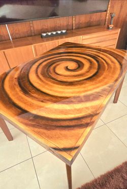 Beautiful Swirl Designer Table