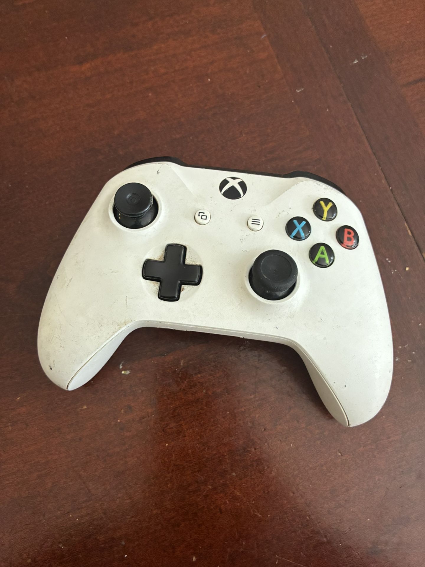 Official Microsoft Xbox One Wireless White Controller