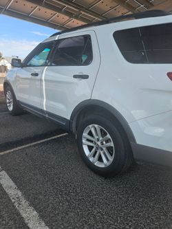 Explorer -2015-SUV -Vehicles