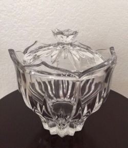 Crystal Serving Bowl with lid