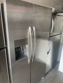 Refrigerator 6 months old 36by68