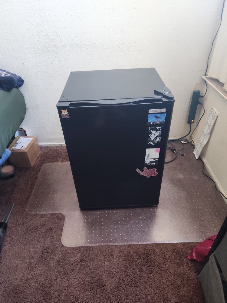 Mini Fridge