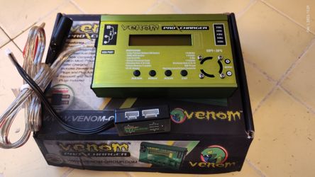 Venom Pro Charger