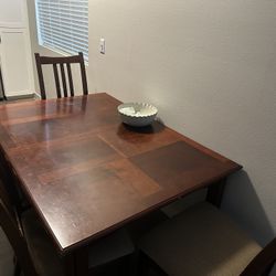 Dining Room Table 