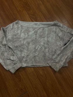 Cropped hollister sweater top