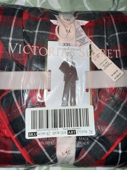 Victoria’s Secret Flannel Pajama Set XXL