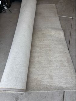 Cream/Gray Large Area Rug and Pad