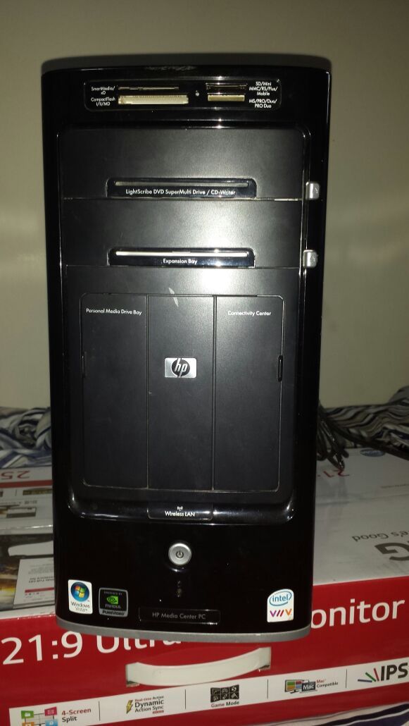 HP Pavilion Media Center m8000 PC