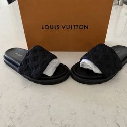 Louis Vuitton Black Pillow Slide Sandals Unisex 