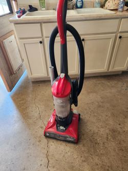 Dirt Devil Vacuum
