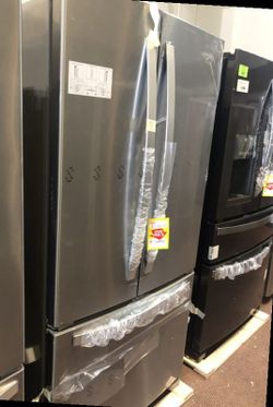 Whirlpool Refrigerator 🙈⚡️⏰🍂✔️🔥😀🙈⚡️⏰🍂✔️🔥😀🙈⚡️⏰⏰🍂✔️ Appliance Liquidation!!!!!!!!!!!!!!!!! L0Z4