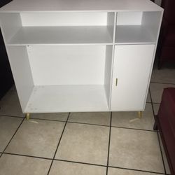 White Cabinet 