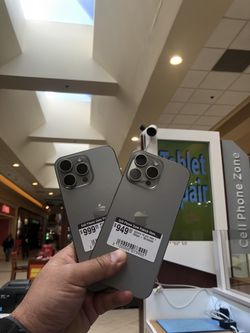 iPhone 16 Pro Max 256 GB Unlocked 