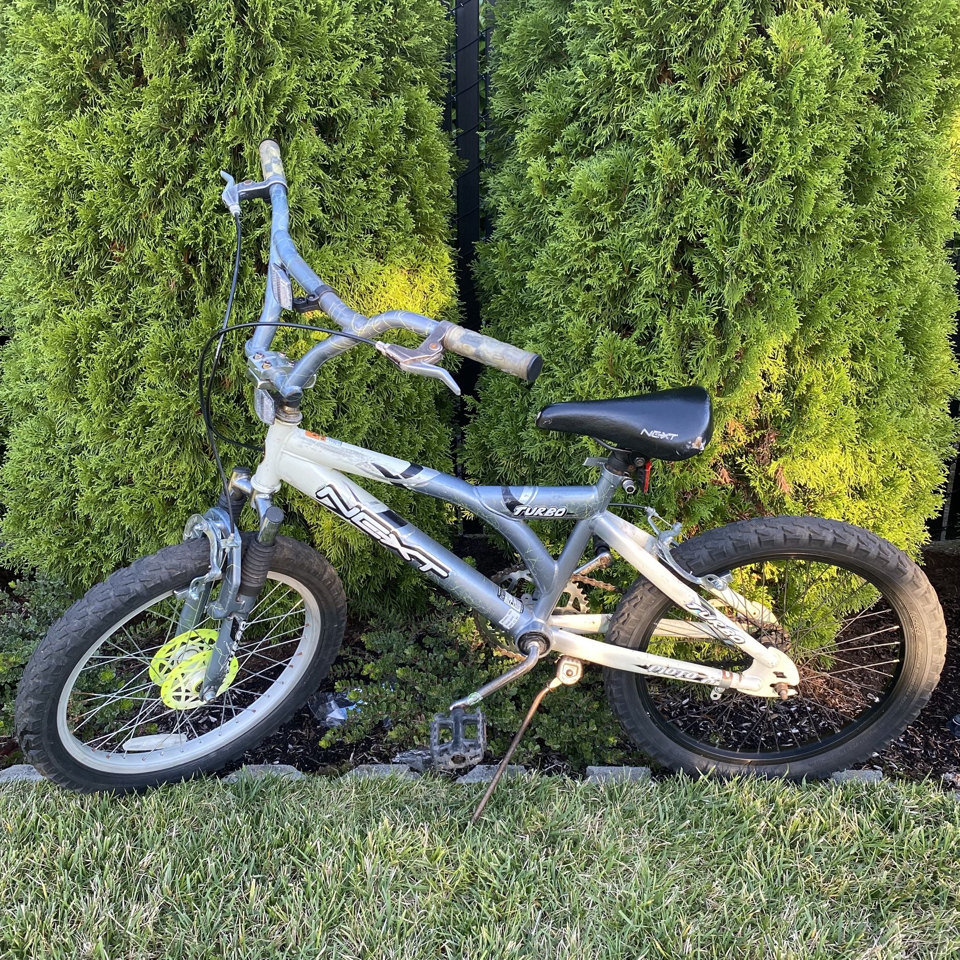 Boys Bike 20”