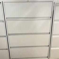 Steelcase 4 drawer lateral file cabinet 