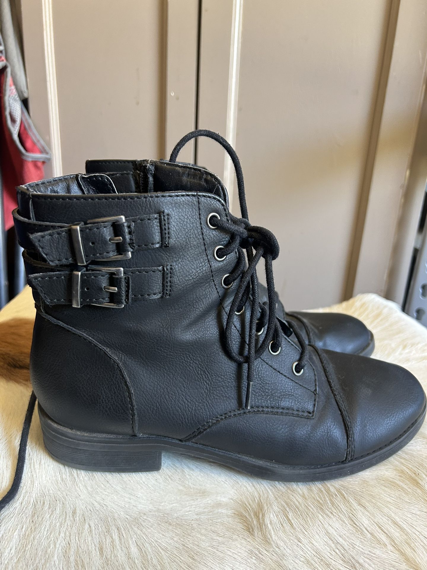 Madden Size 8 M Women's Ankle Boots
