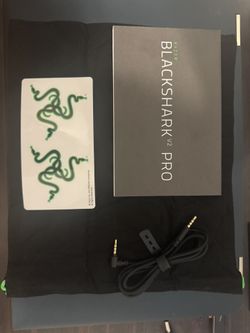 Razer Blackshark V2 Pro 3.5 mm Combo Cable & Bag