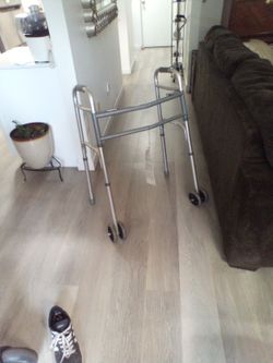 New XL Guardian Bariatric Folding Walker