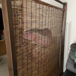 Room divider