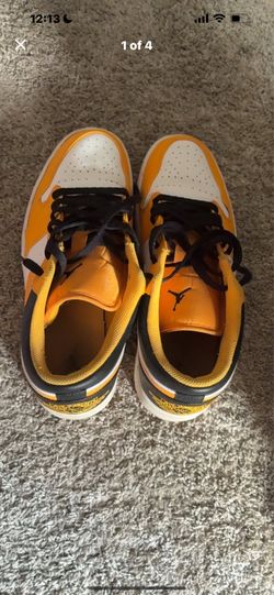 Jordan Low Top Sneakers