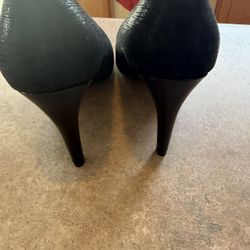 Size 6 Heels New Bandolino