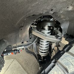 FOX PERFORMANCE ELITE SERIES 2.5 COILOVER SHOCKS W/ ADJUSTERS IN STOCK 3700$ FRONT AND REAR 🔥