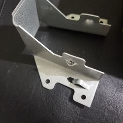 LUS ZMAX Galvanized Face-Mount Joist Hanger 
